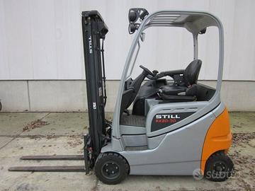 Carrello elevatore STILL