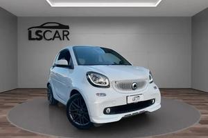 Smart ForTwo 90 0.9 Turbo allestimento BRABUS -UNI