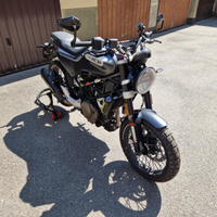 Husqvarna Svartpilen 401