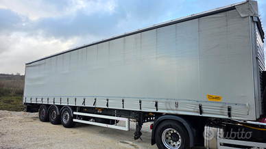 Semirimorchio viverti centinato