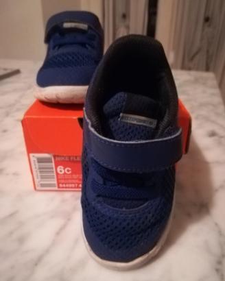 Scarpine Nike flex