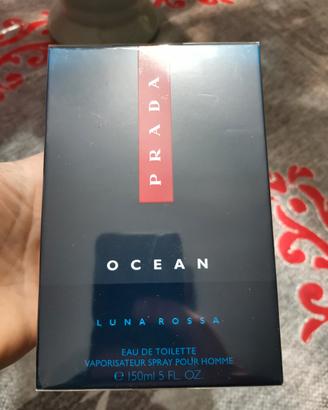 Prada ocean luna rossa