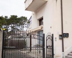 MONFALCONE: Appartamento Indipendente