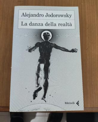 libro,  La danza della realtà