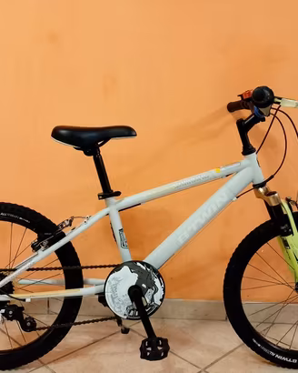 Bici 20" b-twin ammortizzata con marce 