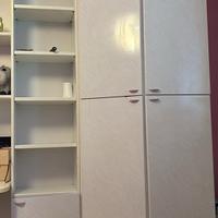 Armadio angolare con scrivania