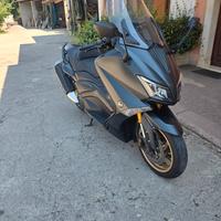 Yamaha T Max 530 - 2016