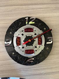 orologio artigianale con frizione auto
