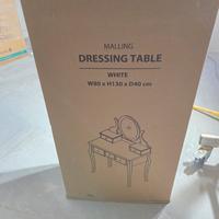 tavolo da trucco per bambine