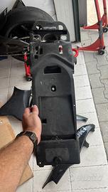 Pezzi vari gsxr 750 k8