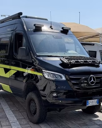 Hymer Grand Canyon S Crossover