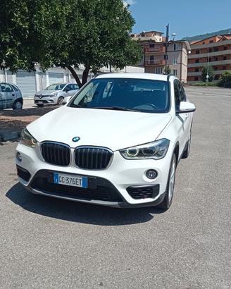 BMW X1 xDrive 18d