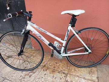 Bici da donna ibrida