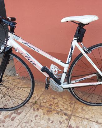 Bici da donna ibrida