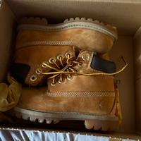 Timberland bimbo misura 26 con scatola originale