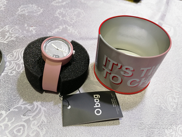 Orologio o'clock o bag