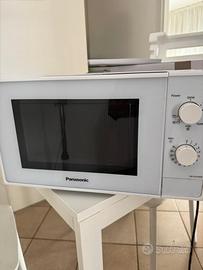 Forno a microonde Panasonic