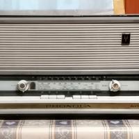Radio valvolare phonola anni 60