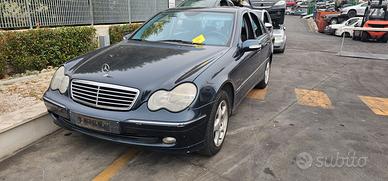 Mercedes c220 ricambi usati vettura rottamata