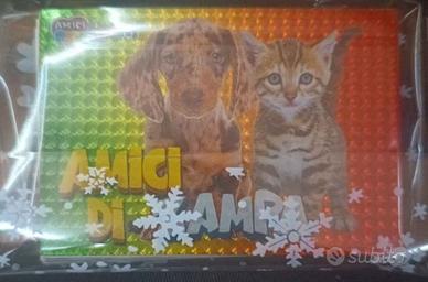 Sc@mb1o 50 figurine uniche Amici cucciolotti 2026 