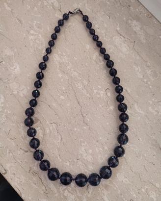 Collana con perle viola