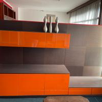 Mobile soggiorno arancione