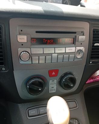radio  lancia musa 