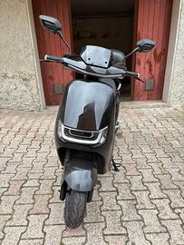Scooter elettrico