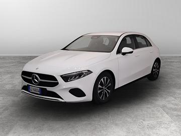 Mercedes Classe A - W177 2023 - A 180 d Advanced a