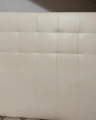 Testiera letto IKEA 140 cm bianco in similpelle