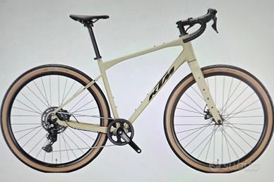 GRAVEL  Ktm gravelator 30