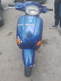 Vespa 50