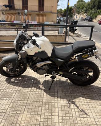 Yamaha mt-03 660