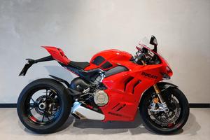 Ducati Panigale V4 S