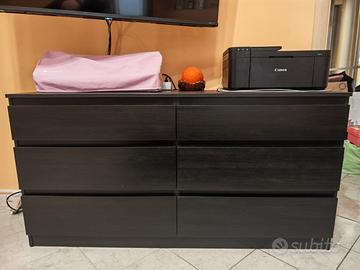 Cassettiera IKEA a tre cassetti