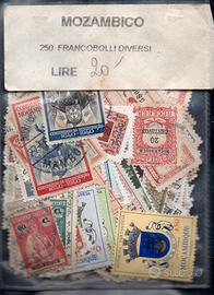 MOZAMBICO , 250 FRANCOBOLLI DIVERSI usati