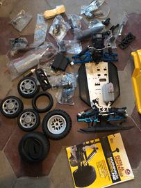 Hummer h2 con motore a scoppio