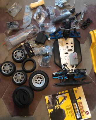 Hummer h2 con motore a scoppio