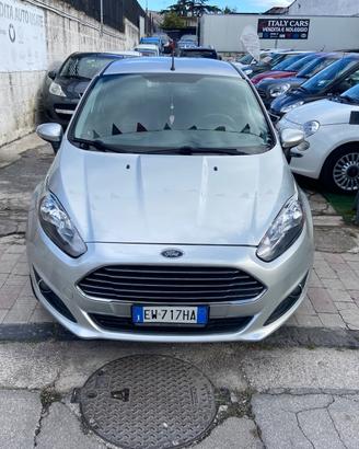 Ford Fiesta 1.4 5 porte Bz.- GPL