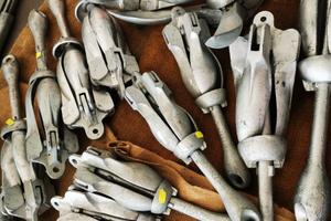 Ancore tutti i fondali da 2 a 10 kg, catene, cime