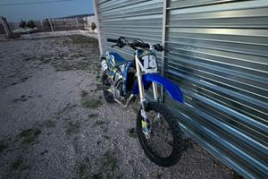 motocross yzf250