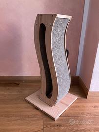 Tiragraffi verticale per gatti