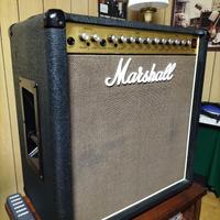 Amplificatore MARSHALL combo per basso