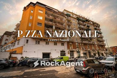 Appartamento di 185 m² con 5 locali a Napoli