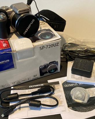 Olympus SP-720UZ