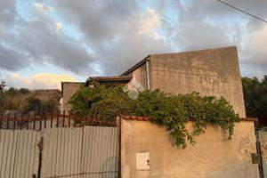 CASA INDIPENDENTE A OSSI