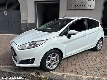 Ford fiesta 1.4 gpl serie titanium certificat nuov