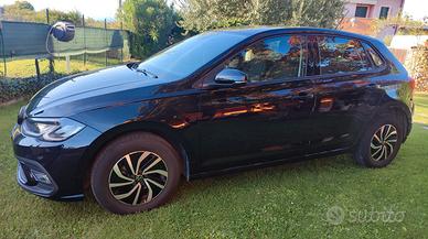 VOLKSWAGEN POLO NEOPATENTATI 