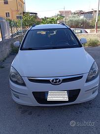 Hyundai i30 CW 1.6 diesel 90cv - Leggi !!