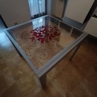 tavolo in vetro temperato